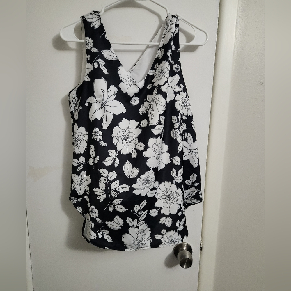 Floral Black and White Sleeveless Top